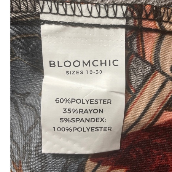 BLOOMCHIC Women Dress Size 18-20 Black Long Sleeve V Neck Midi Abstract Print - Picture 3 of 9